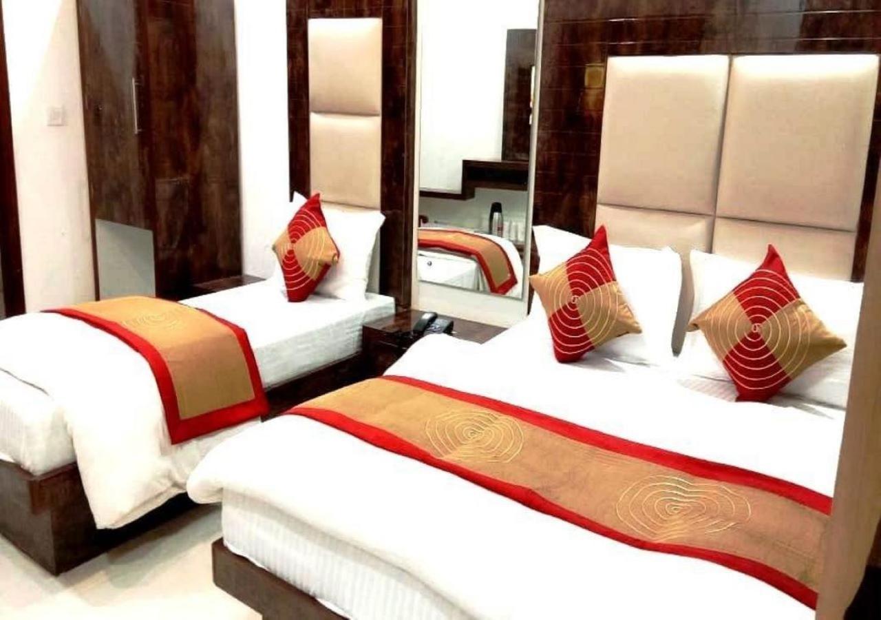 Hotel Family Spot Nowe Delhi Zewnętrze zdjęcie