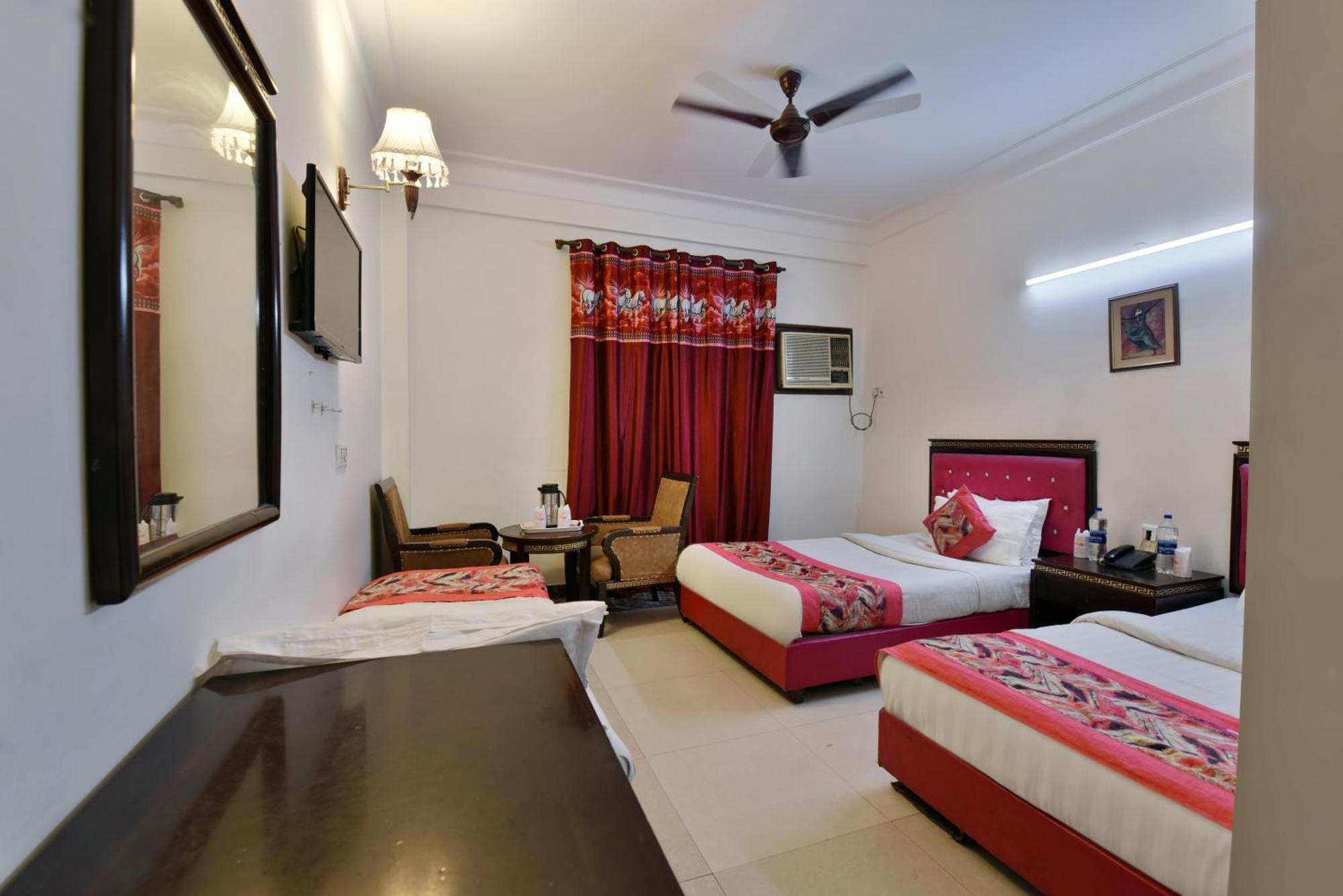 Hotel Family Spot Nowe Delhi Zewnętrze zdjęcie