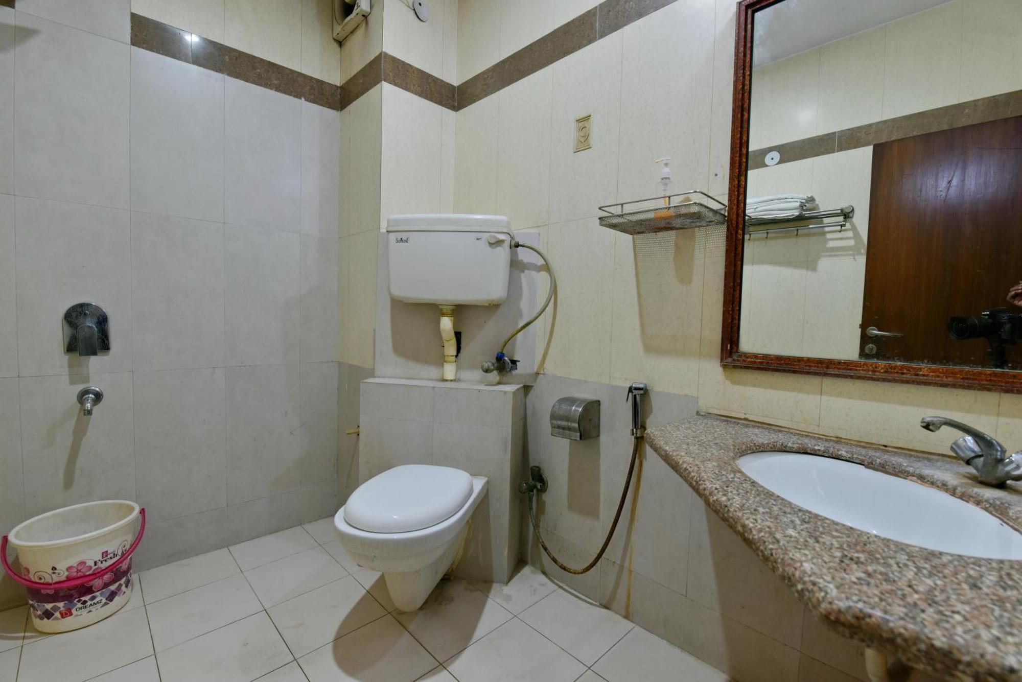 Hotel Family Spot Nowe Delhi Zewnętrze zdjęcie